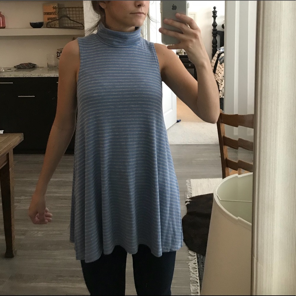 Anthropologie sleeveless turtleneck tunic